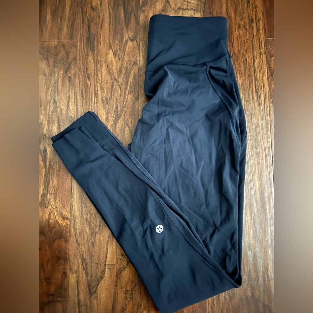 Lululemon aligns - size 4